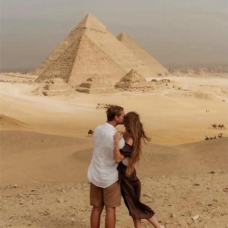 Pyramids Plateau View Bed & Breakfast Cairo Exterior photo